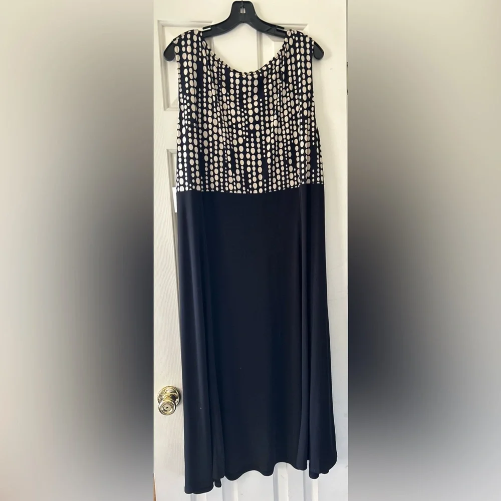 NEW danny & nicole 2pc Dress - Picture 4 of 6